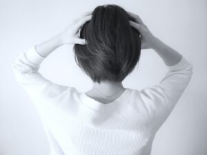顔の脂肪注入で後悔する失敗パターン6選！後悔しないための対策も紹介【医師監修】