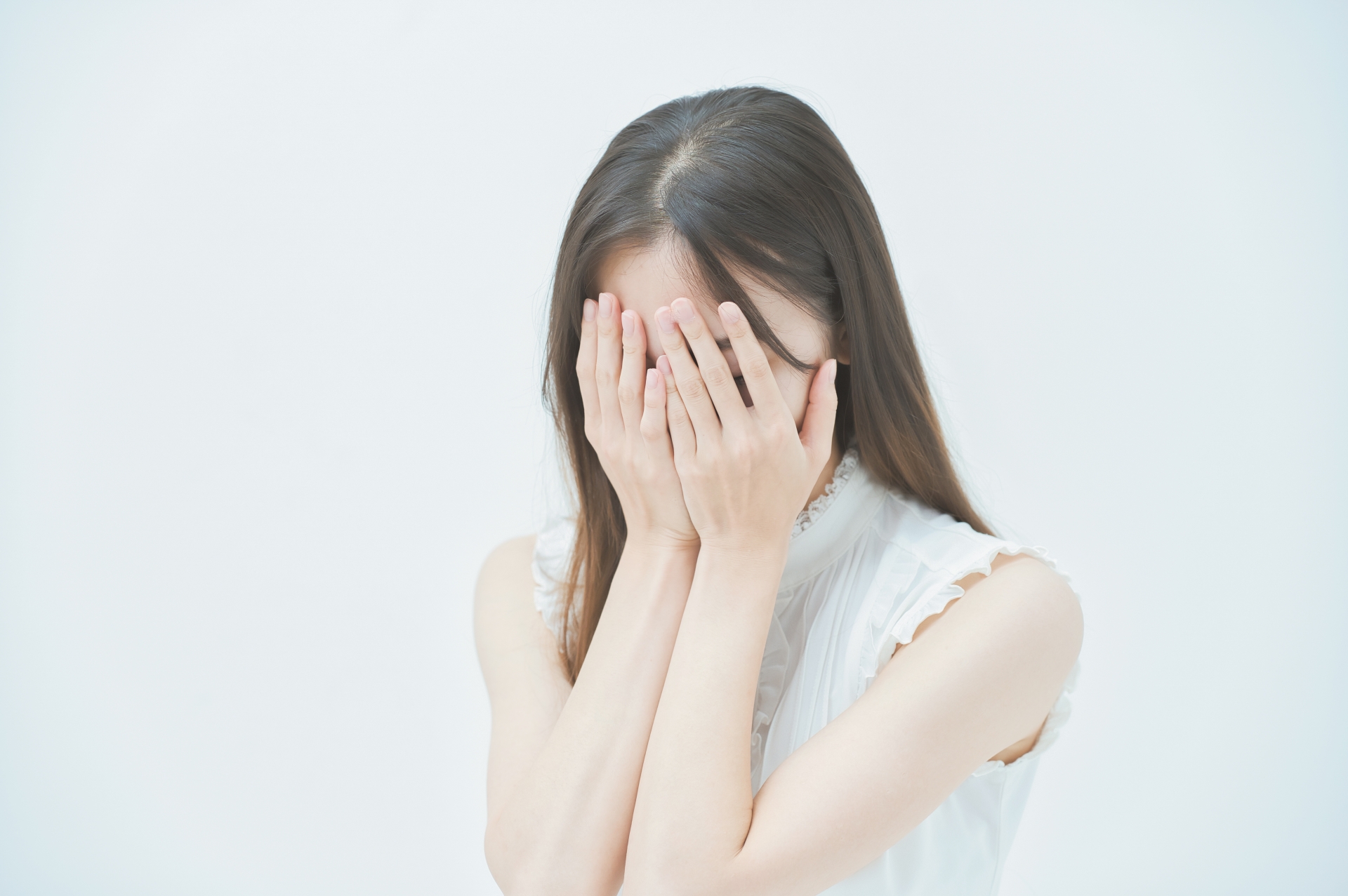 豊胸の脂肪注入で後悔する理由｜失敗しないための選び方を医師が解説